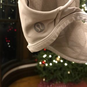 Lululemon sports bra! The “Free To Be Zen”